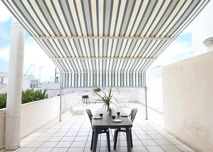 Feriehus Claudio By Renthousesalento *