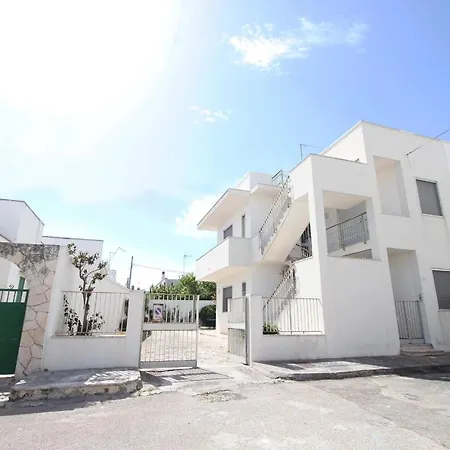 Holiday home Claudio By Renthousesalento San Foca